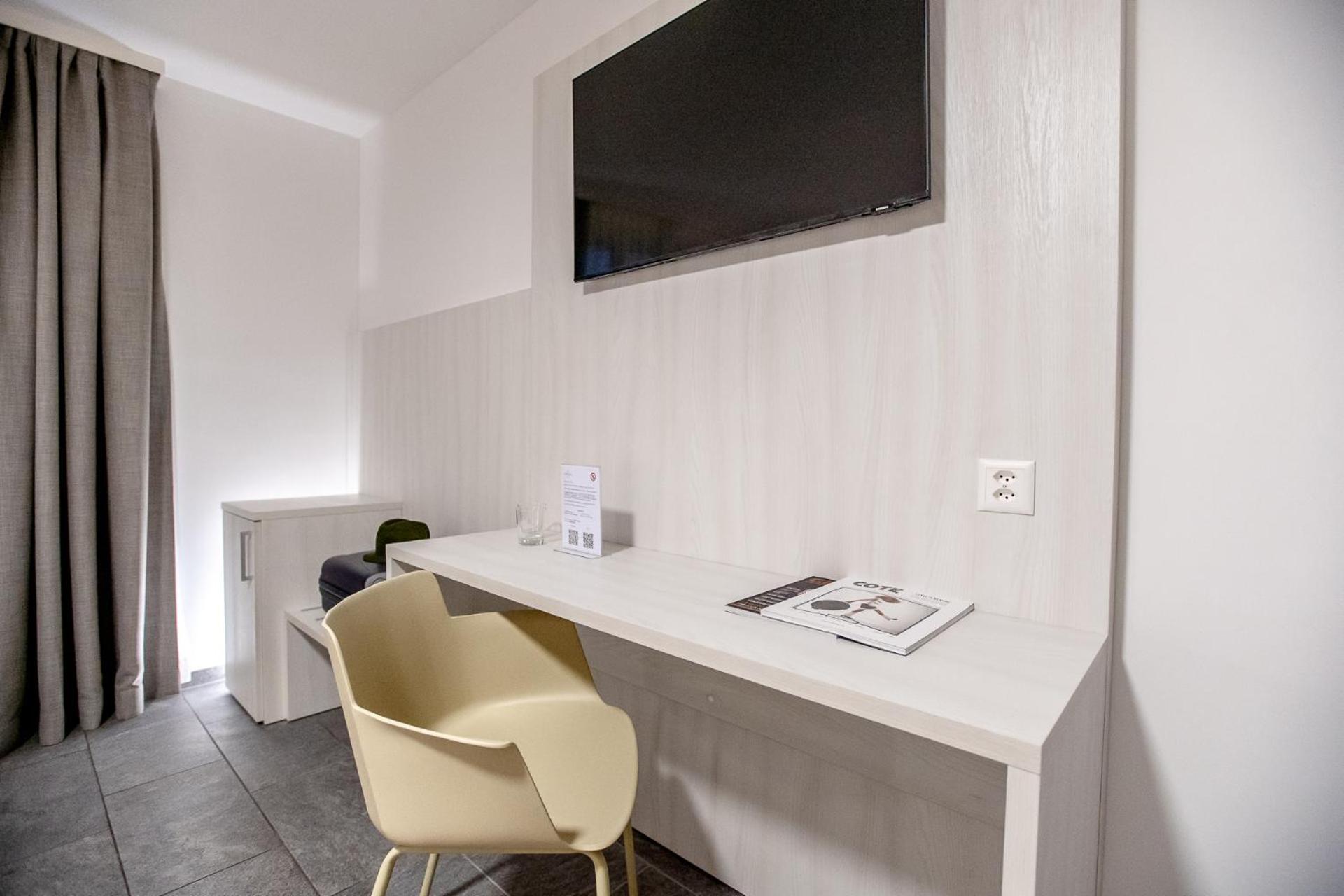 Miralago Locarno Easy Rooms Muralto المظهر الخارجي الصورة